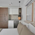 Apartment Evangelia & αpartments - B *