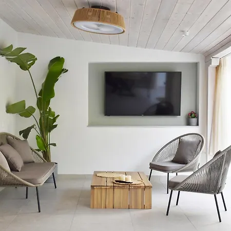 Evangelia & αpartments - B Apartment Asprovalta